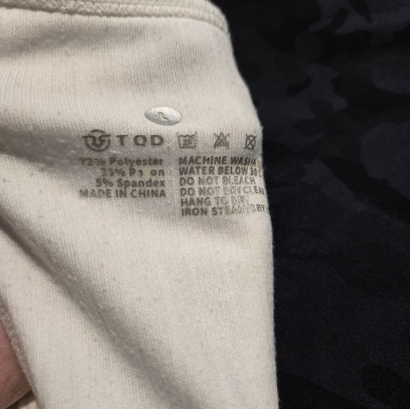 TQD Cropped Racerback Tank Set - Picture 5 of 7